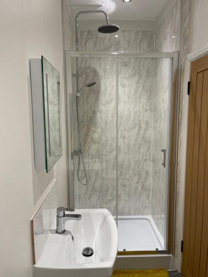 Small Room In Horfield 3 Бристоль Экстерьер фото